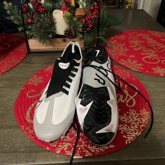 Nike Vapor Edge Pro 360 White Black Pure Platinum
Football Cleats Men size 10 - Picture 5 of 9